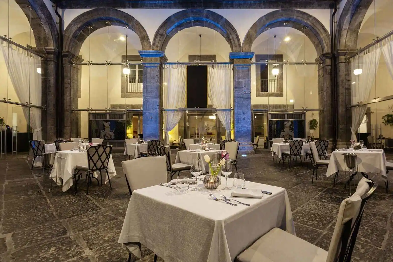 Italie - Campanie - Naples - Hôtel Palazzo Caracciolo Napoli Mgallery By Sofitel 4*