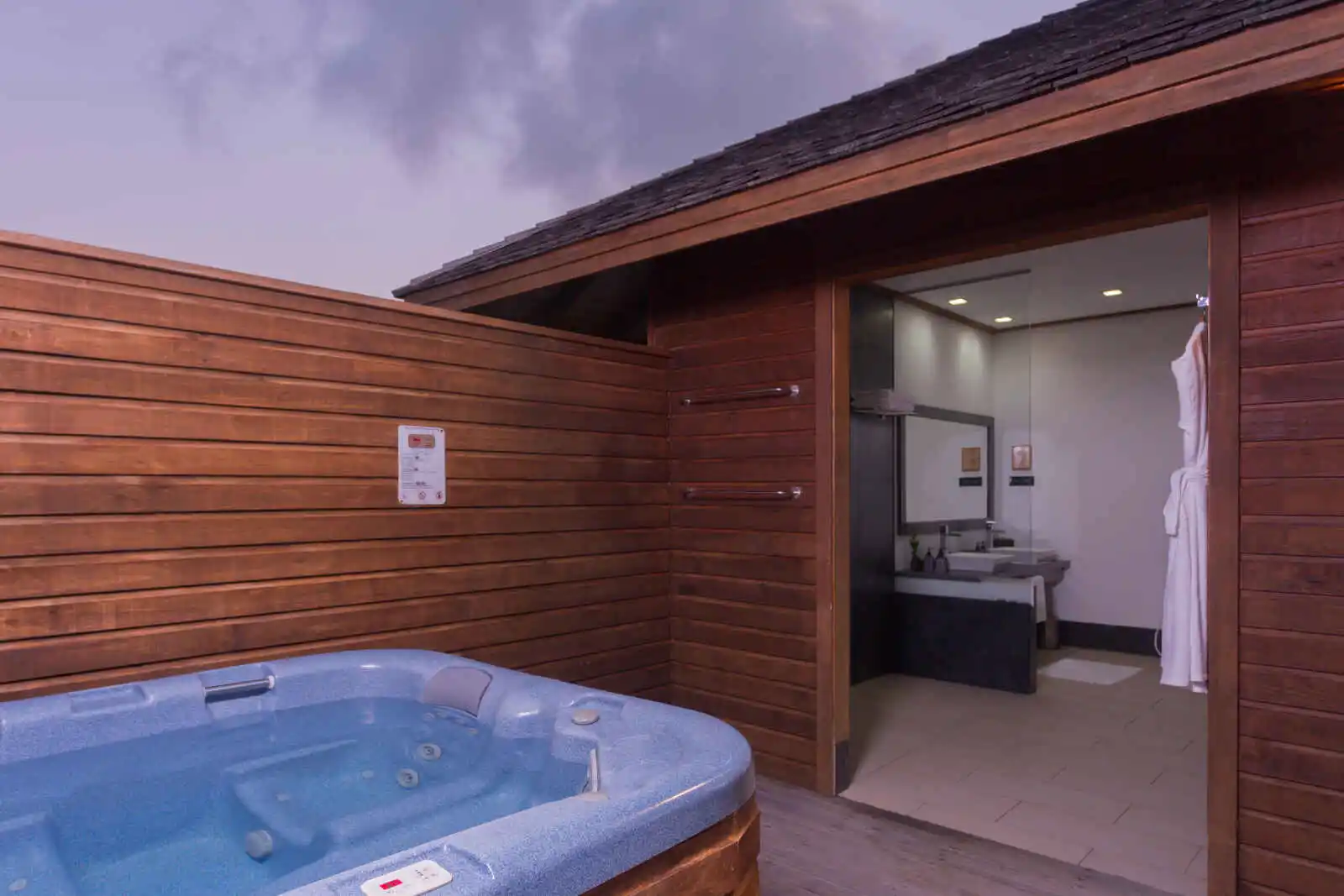 Vilamendhoo Island Resort & Spa - 4* - 17