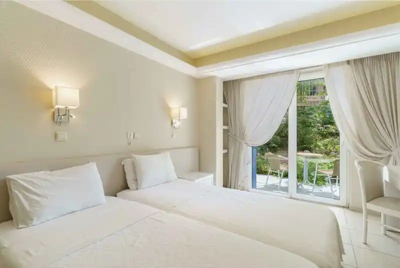 Pearl Beach - 4* - 11