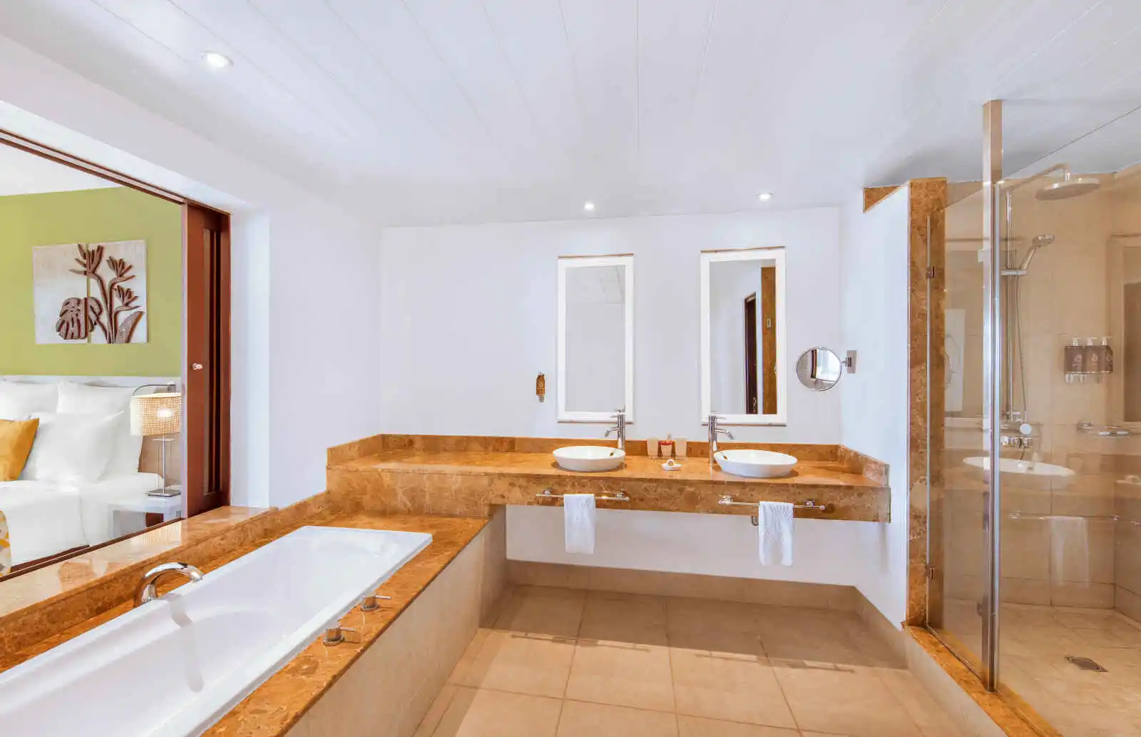 Victoria Beachcomber Resort & Spa - 4.5* - 45