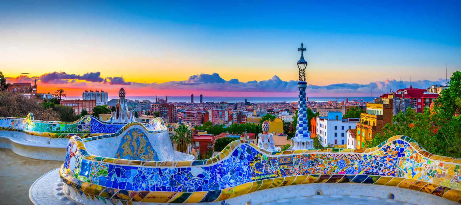 Vue de Barcelone depuis le parc Güell, Espagne