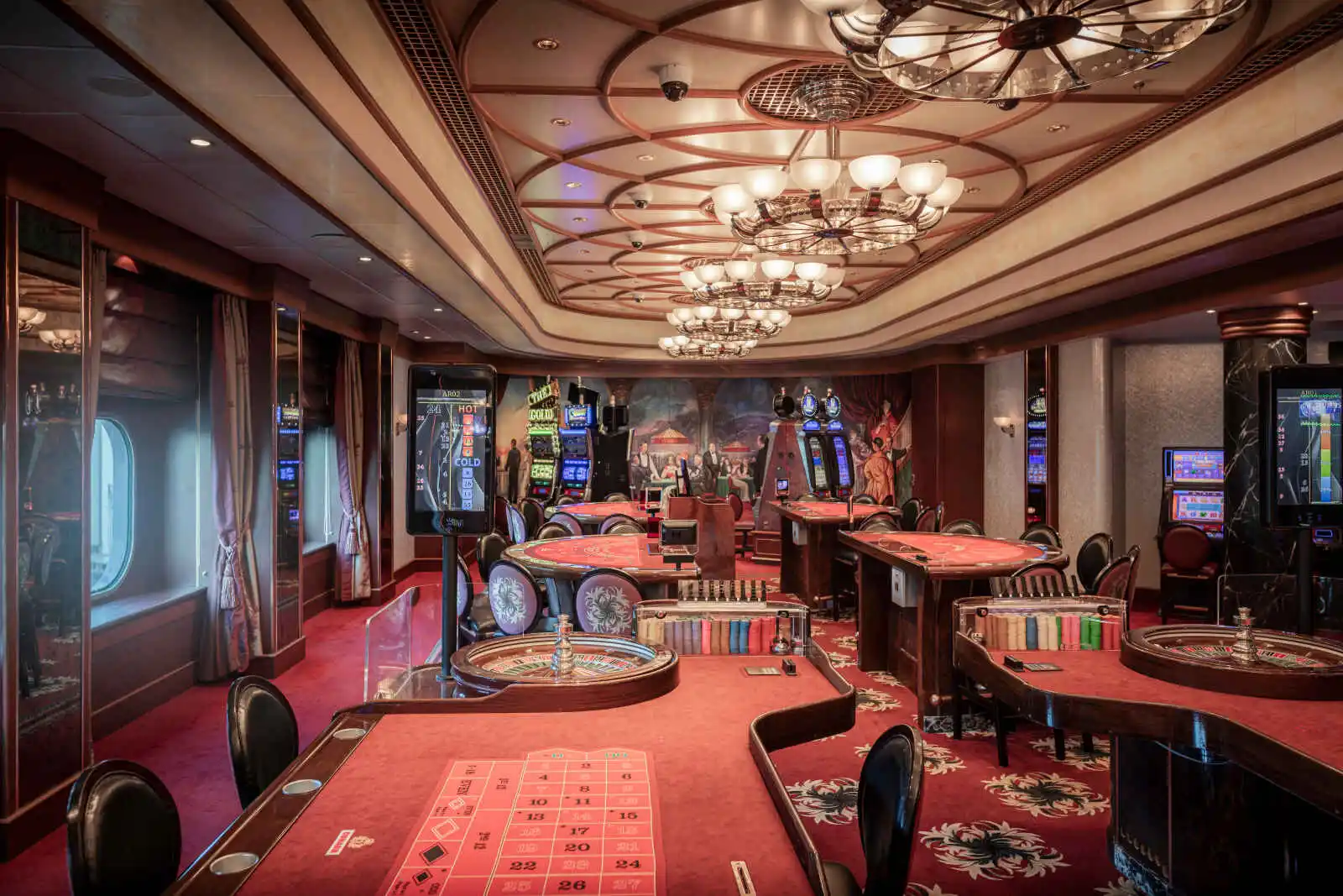 Casino, Queen Mary 2, Cunard