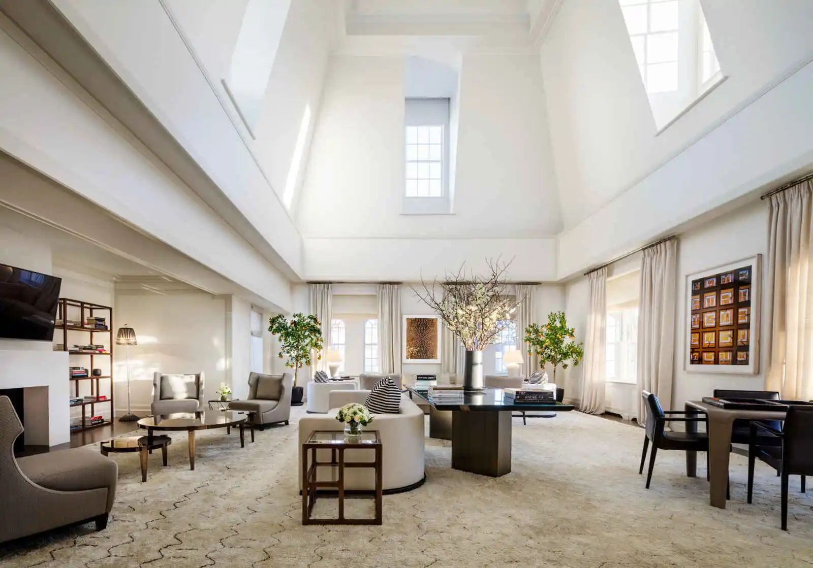 Lounge, The Mark