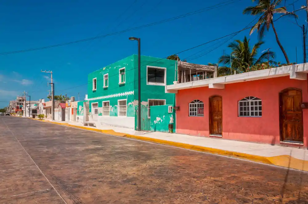 Rue dans une ville de Progreso, Etat de Yucatan, Mexique