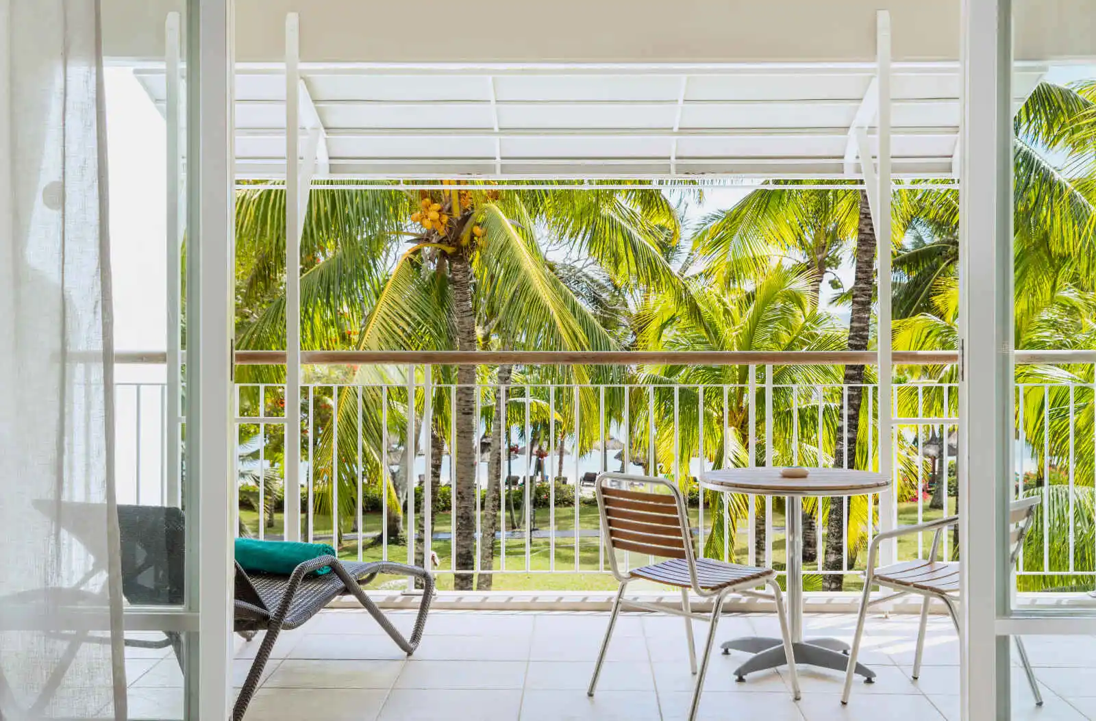 Victoria Beachcomber Resort & Spa - 4.5* - 15