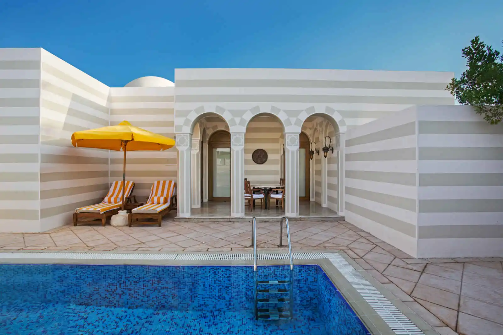 Image Grand suite piscine privée