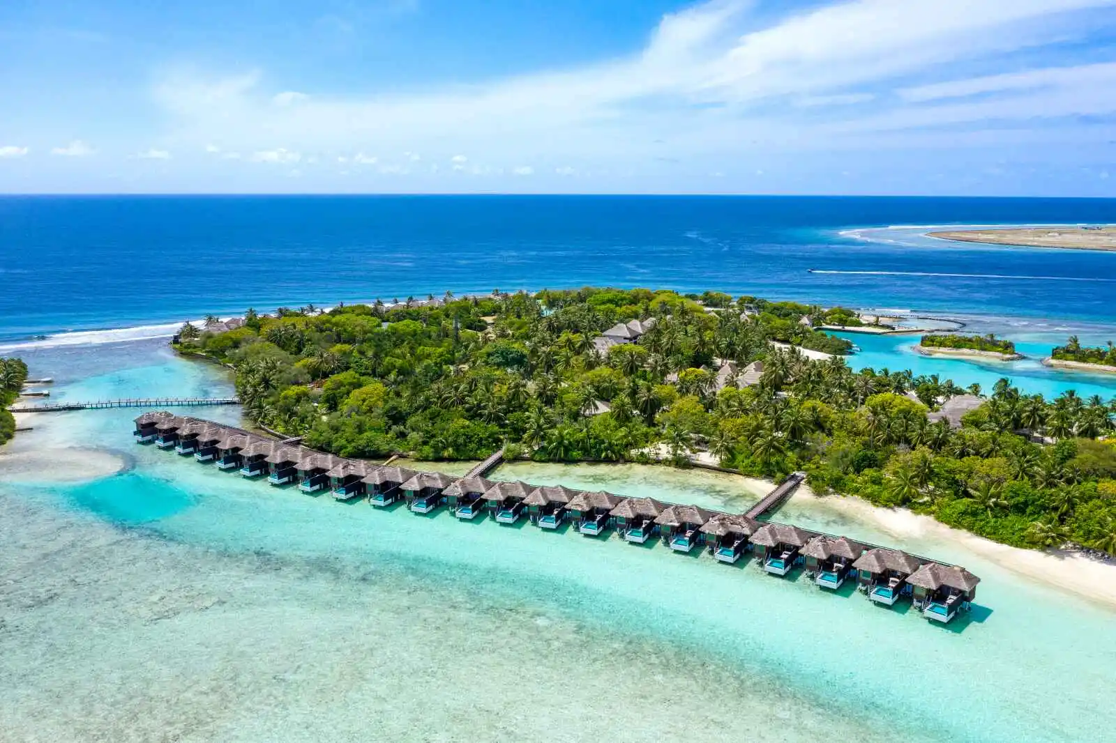 Maldives - Hotel Sheraton Full Moon Resort and Spa 5*