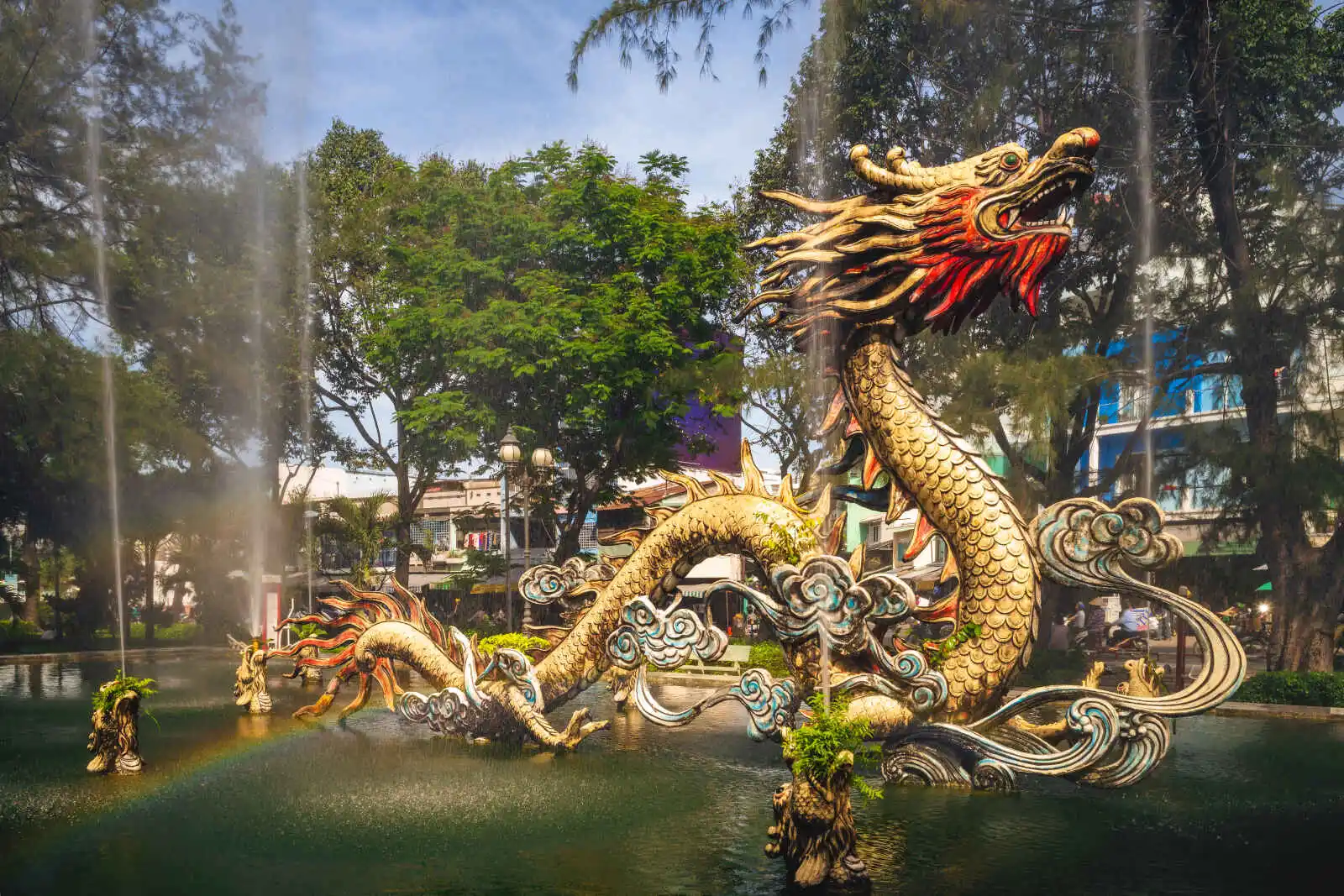 Fontaine et statue, vieux quartier chinois de Cholan, Hô Chi Minh Ville