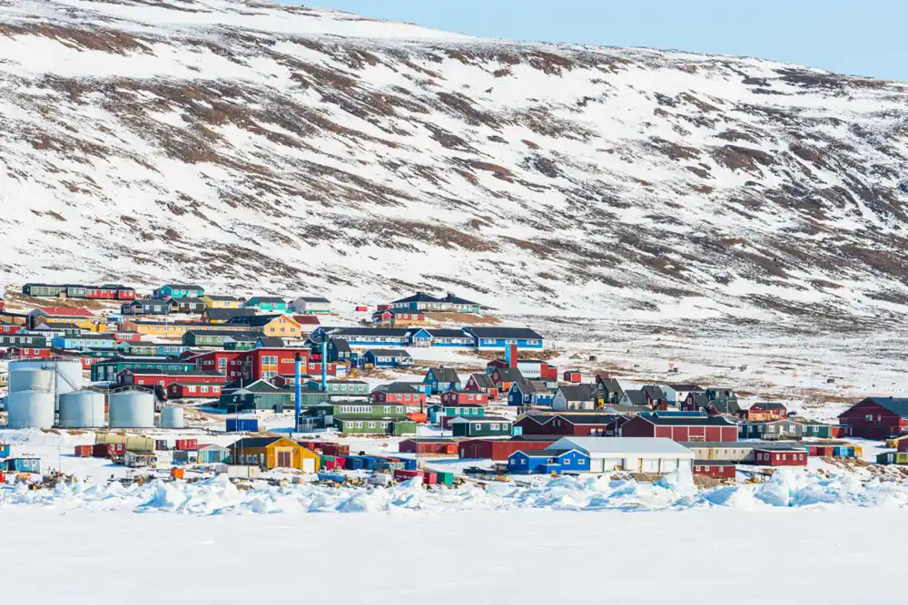 Bâtiments du village de Qaanaaaq, Groenland