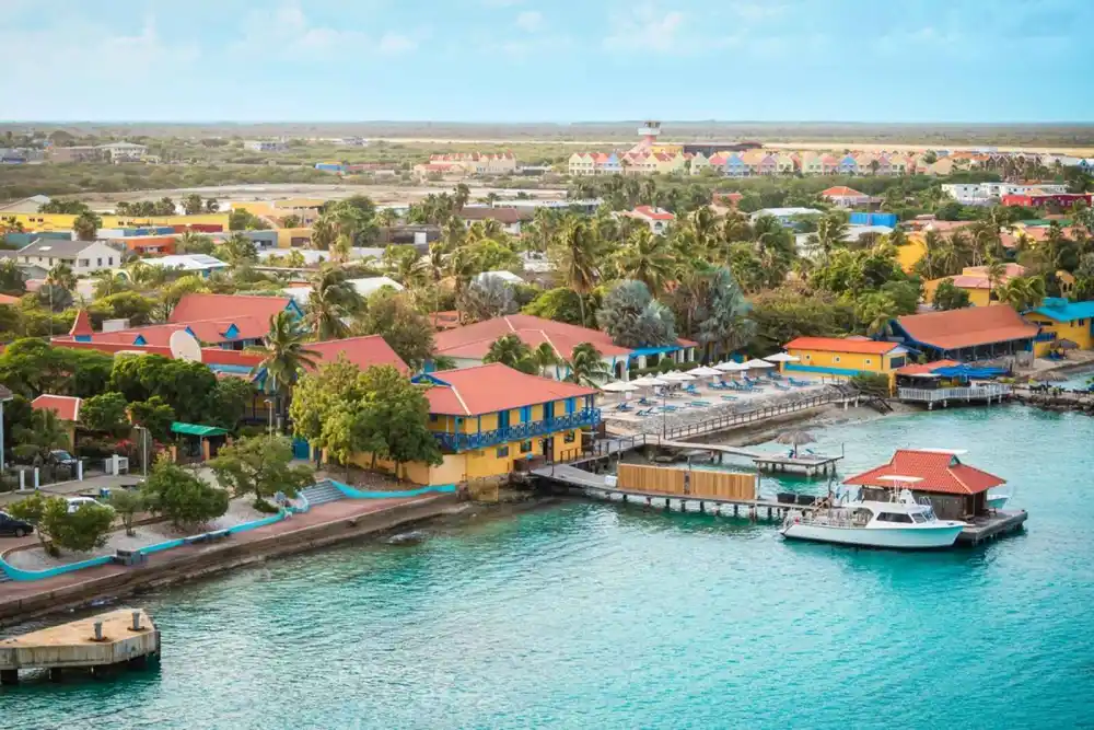 Kralendijk, port de croisière de l'île de Bonaire