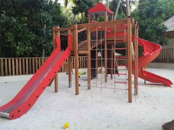 Vilamendhoo Island Resort & Spa - 4* - 30