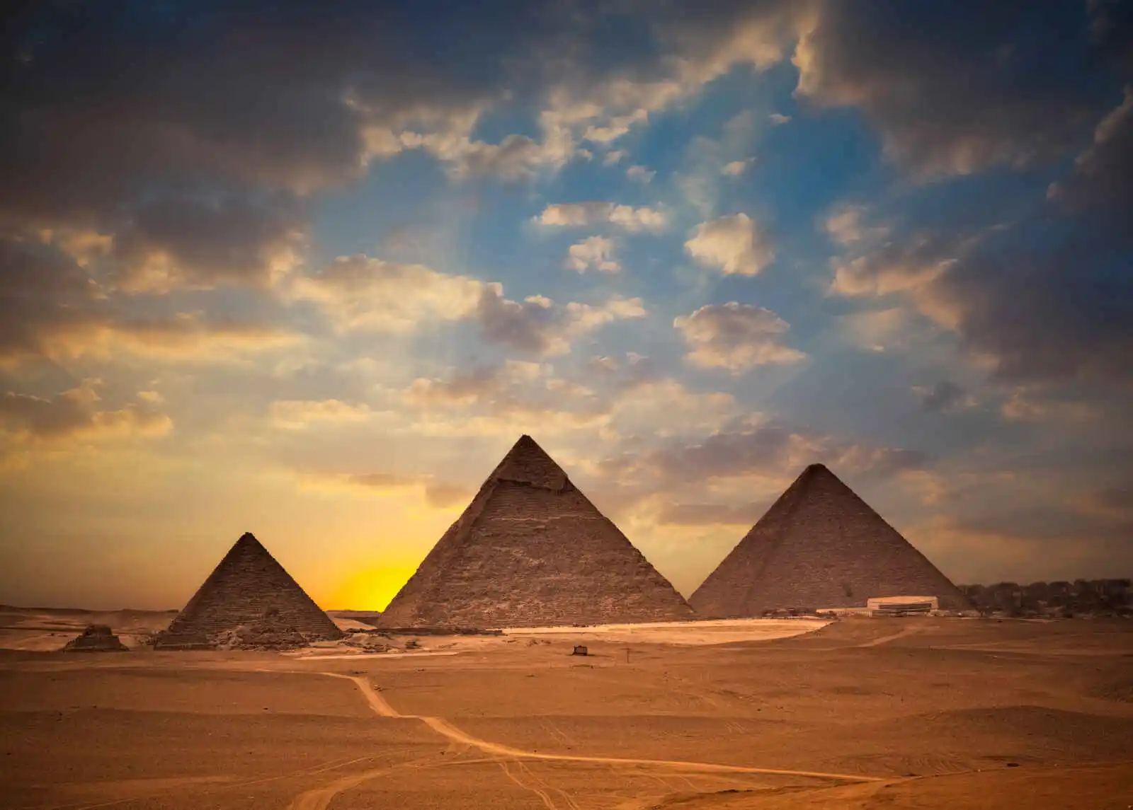 Les pyramides de Gizeh, Egypte