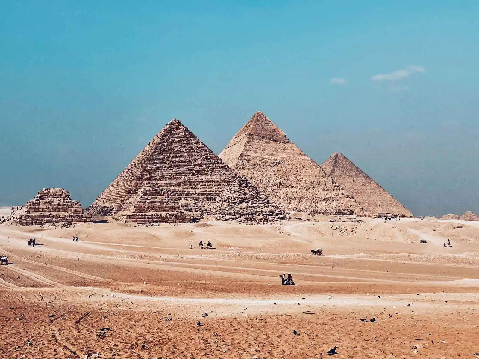 Plateau de Gizeh, Le Caire