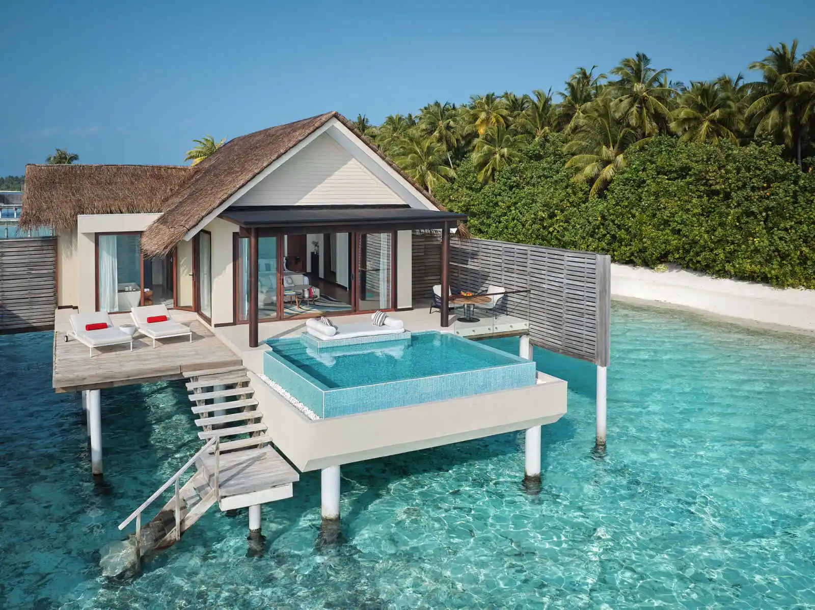 Image Villa sur pilotis avec piscine