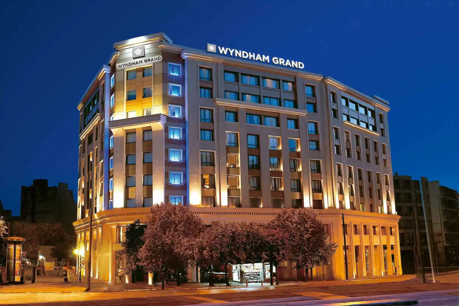 Wyndham Grand Athens - 5*