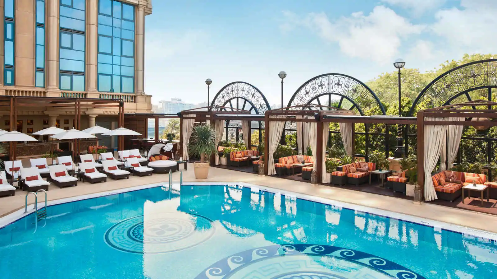 Piscine de l'hôtel, Four Seasons Cairo at The First Residence, Le Caire