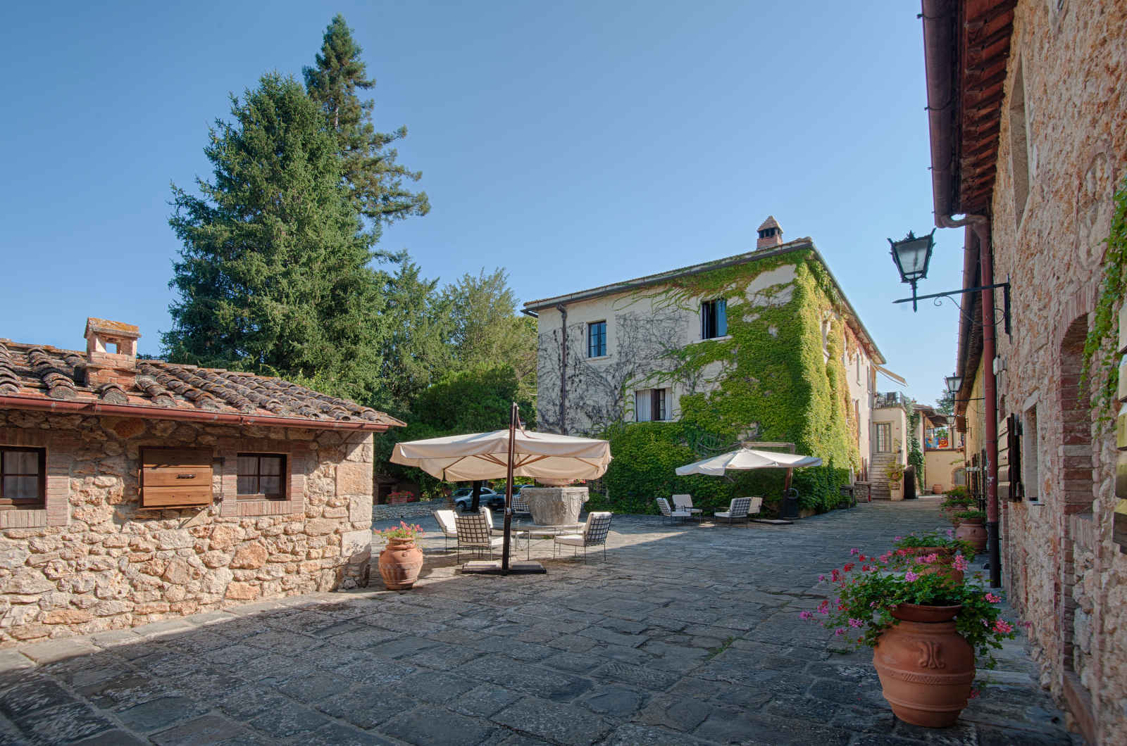 Borgo San Luigi