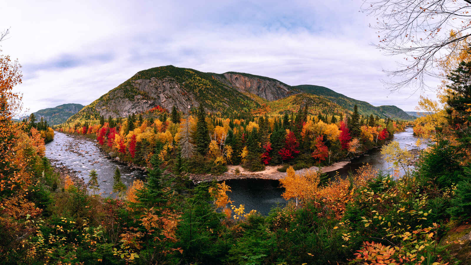 Parc régional des Hautes-Gorges-de-la-rivière-Malbaie, Québec, Canada