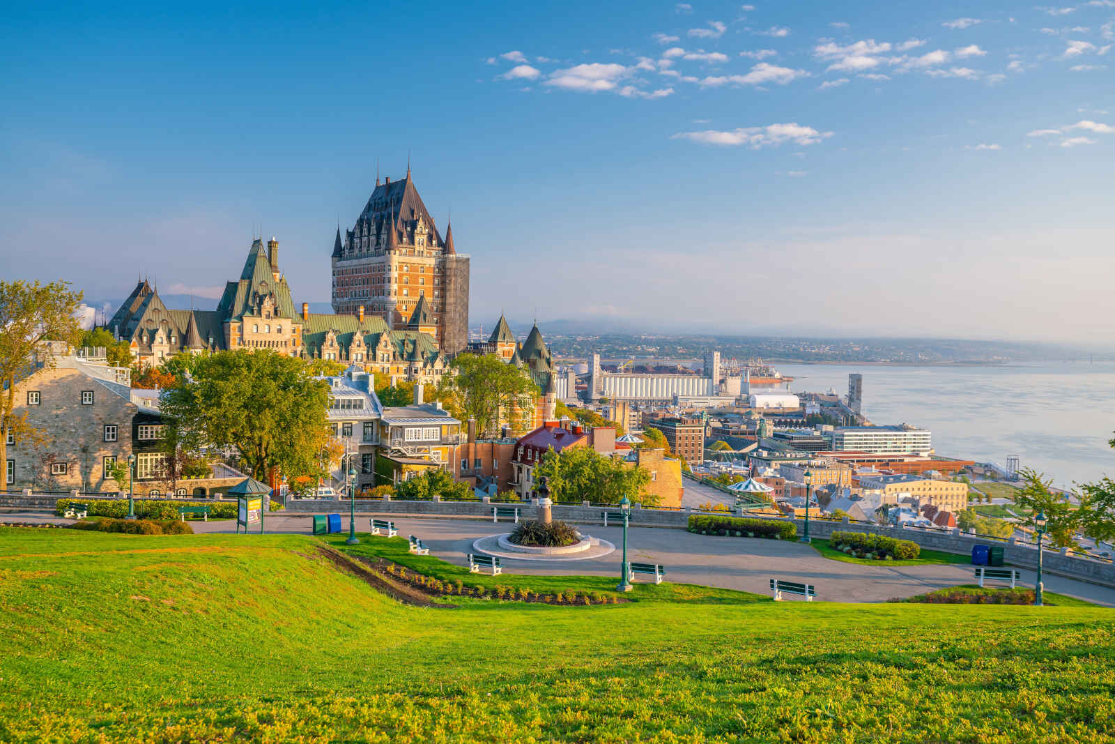 Vue sur la ville de Québec et le fleuve Saint-Laurent, Québec, Canada