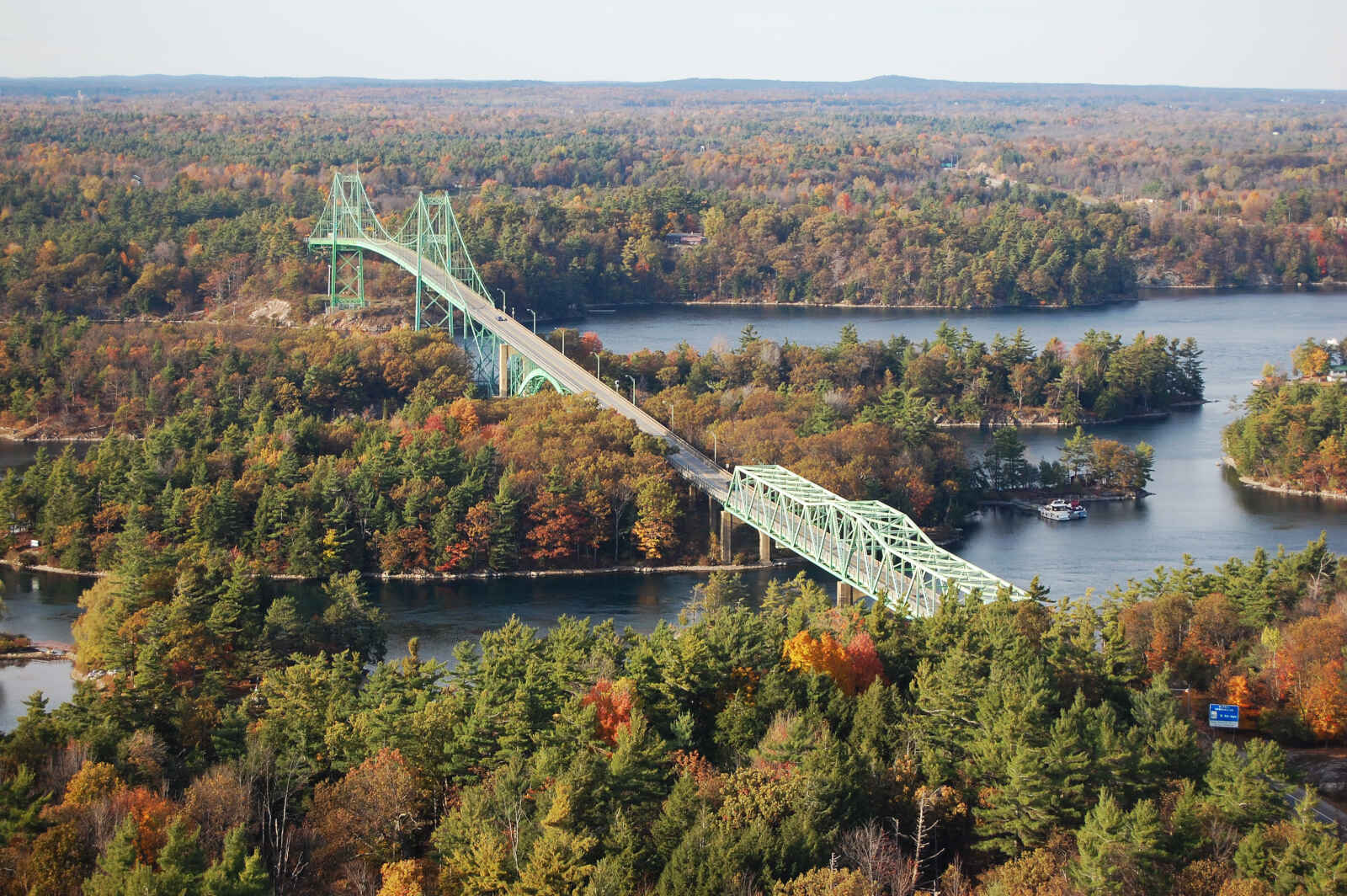 Pont international entre les États-Unis et le Canada, Région des Mille-Îles, État de New York, États-Unis